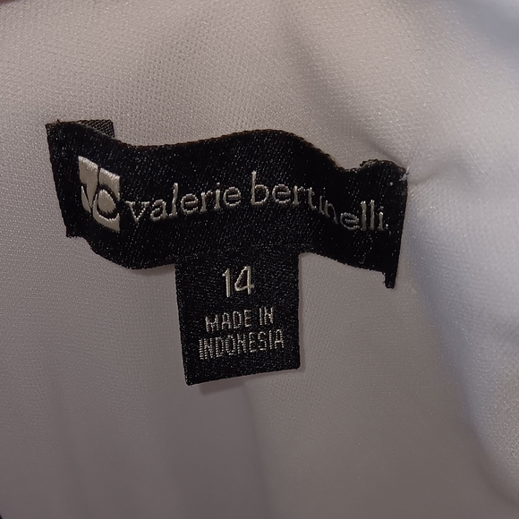 Colorblock Dress - Picture 2 of 3